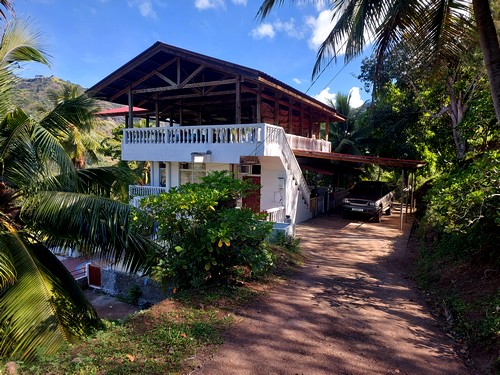 Hiva Oa Lodge